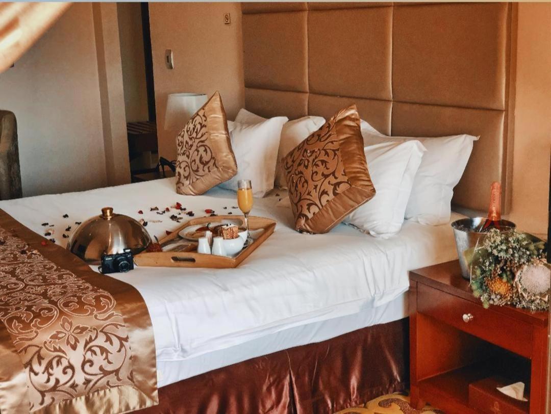 Open House Boutique Hotel Манзини Екстериор снимка