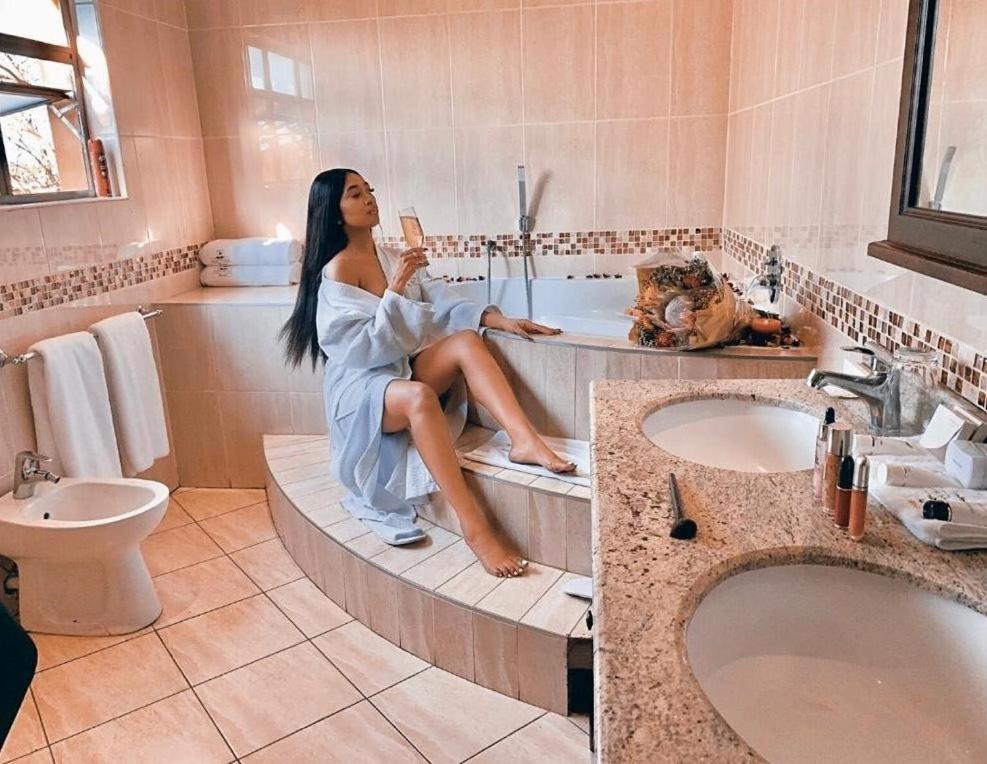 Open House Boutique Hotel Манзини Екстериор снимка